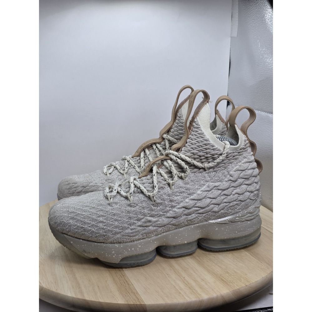 Women's Size 8 / GS 6.5Y - Nike LeBron XV (15) Ghost (GS) US, VGC, 922811-200
